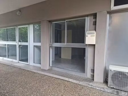 vente local d’activités antibes 06600 80m²