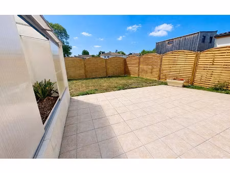 location maison  60 m² t-3 à bègles  1 100 €