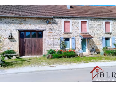 corps de ferme rénové 227 mètres carrés habitables  neuf piè