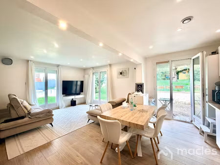maison plein pied avec jardin et sous sol - 4 places de sta