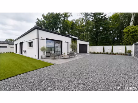 maison contemporaine avec garage