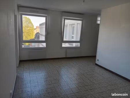 appartement t2 avec ascenseur