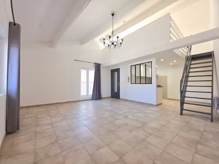 appartement t1 bis climatisé au coeur du village
