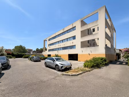 à louer bureaux divisibles 19 boulevard arthur michaud z