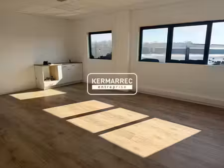location bureaux séné 56860 90m²