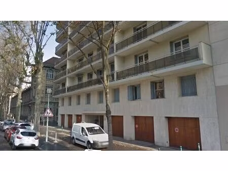 residence les celibataires