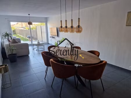 maison  3 chambres  jardin.