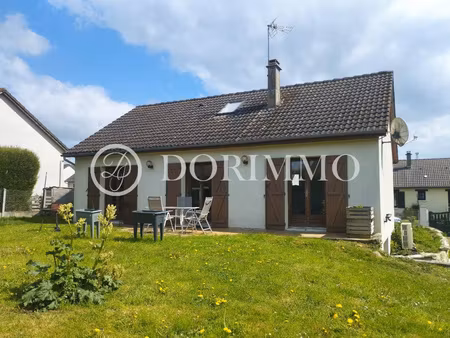 pavillon plain pied bourg tous commerces sous sol total