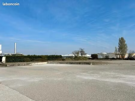 terrain 10 854 m² illzach