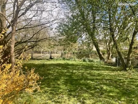 terrain 1 772 m² montier en der