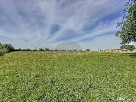 terrain 1300 m² lannemezan