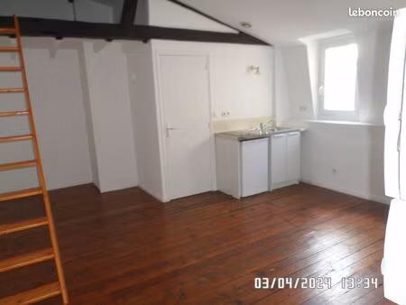 studio 27 m²