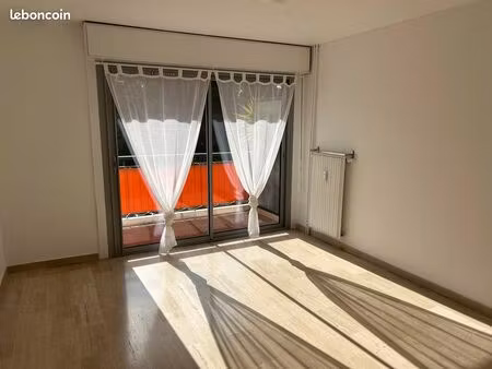 appartement 2 pièces 50m² avec parking