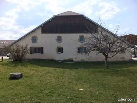 appart 145m2 avec 3ch 2sb garage