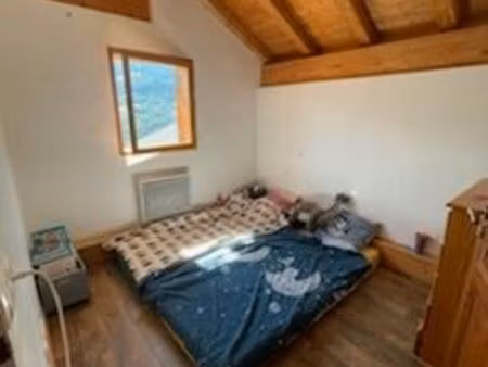 apparemment 3 chambres