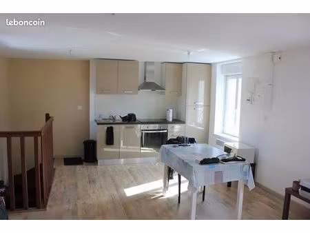 appartement lumineux centre village