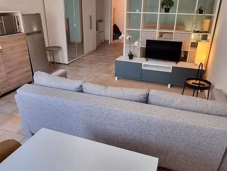 studio meublé de 38 m² en plein centre-ville (idéal pour 1 personne)