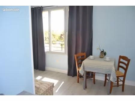 studio meublé