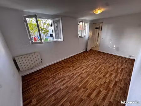 2 pièces meublé 28 m² – proche cdg