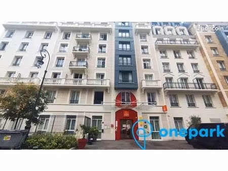parking/box 12 m² puteaux