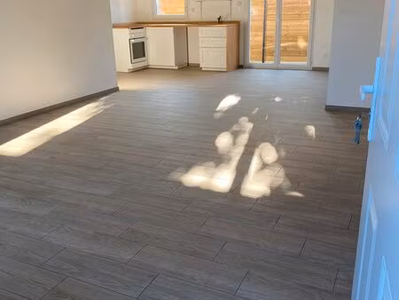 location plein pied 3 chambres garage jardin