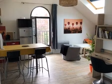 appartement t2 50 m²  parking gratuit  rennes sud