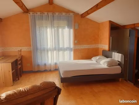suite parentale meublée indépendante dans maison