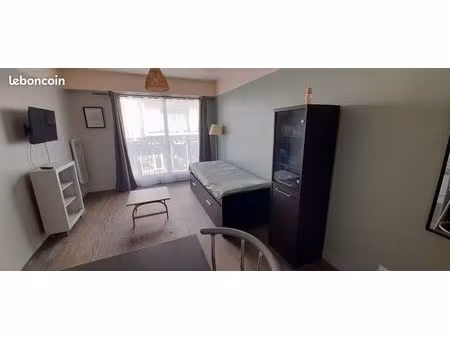 studio à louer à l'année aux sables d'olonne