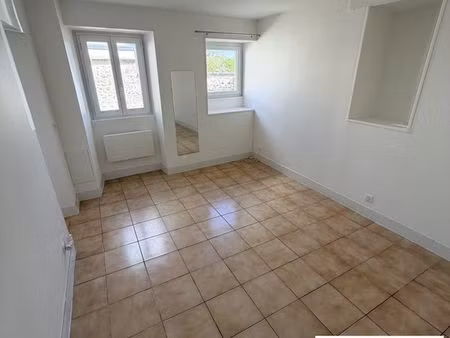 studio 1 pièce 23 m²