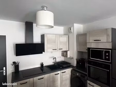 appartement t2 meublé + jardin et parking – 42 m² – sainte-luce-sur-loire