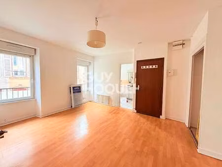 location appartement 2 pièces à brest (29200) : à louer 2 pièces / 54m² brest