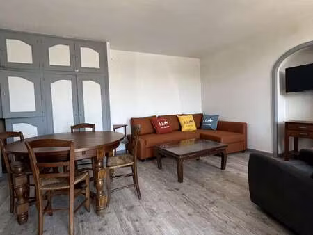 location maison colocation à mauléon (79700) : à louer colocation / 84m² mauléon