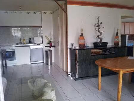 vente immeuble à venansault (85190) : à vendre / 295m² venansault