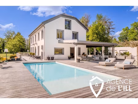 bien d'exception de 350 m2 sur 3 4 hectares de parc arboré