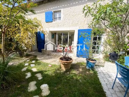 proche centre ville de matha