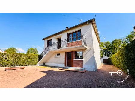maison sur sous-sol à rénover  nature et tharonne à vos pieds !!