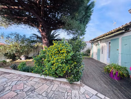 maison loix 5 pièces 97 m2