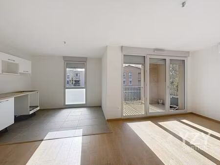 superbe t3 neuf avec loggia - résidence ô'mont - eaunes