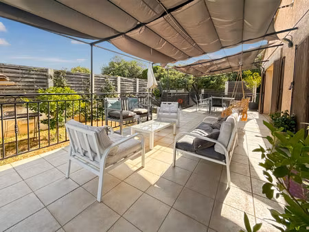 villa 4 chambres avec piscine sur 850m² de terrain au calme