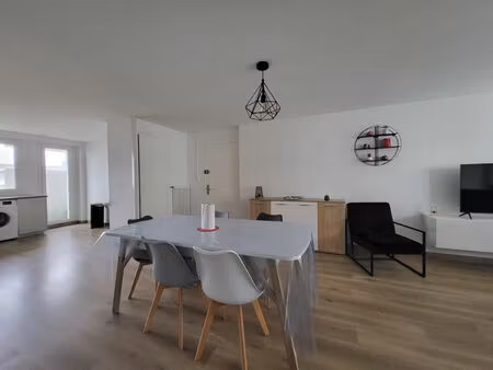 appartement la roche sur yon 5 pièce(s) 100 m2