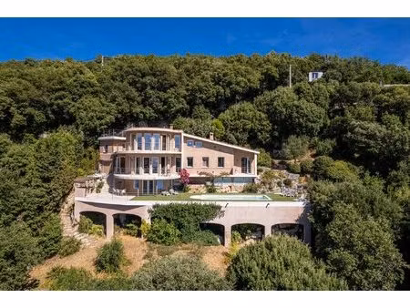 cabris – villa d’architecte avec vues panoramiques sur la mer  piscine et annexes pour...
