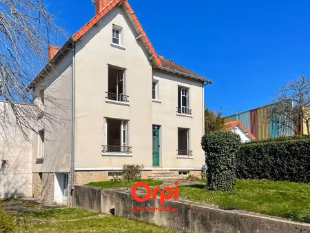vente maison 5 pièces 139 m² à boussac (23600)  77 500 €