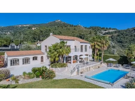 villa vue mer – jardin plat – proche monaco