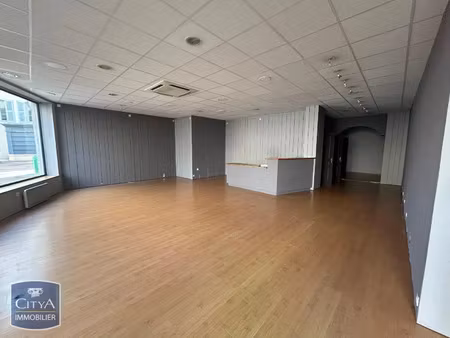 local commercial à louer - bourg-en-bresse (01) - 1 170€