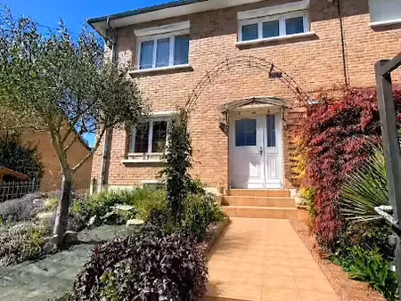vente maison 5 pièces 84 m² à busigny (59137)  120 000 €