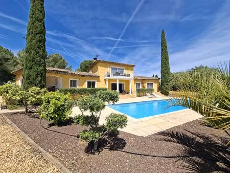 sublime neo provencale- 6 pieces- 184 m2- 2700 m2 terrain - la motte