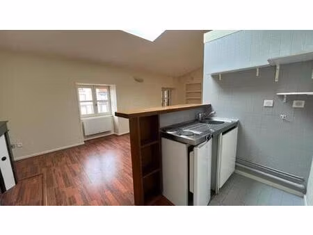 location appartement 1 pièce 24m² clermont ferrand 63000
