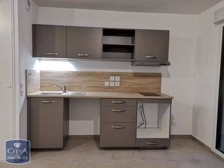 location appartement 1 pièce 28m² thonon les bains 74200