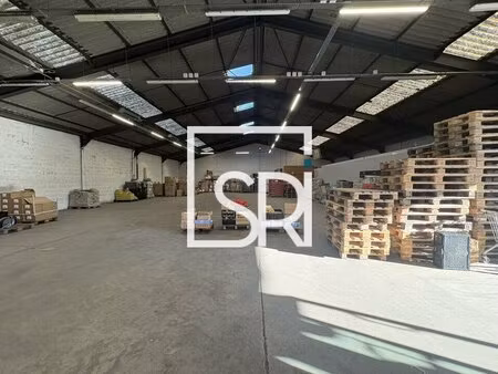 location local commercial 800m² aubiere 63170