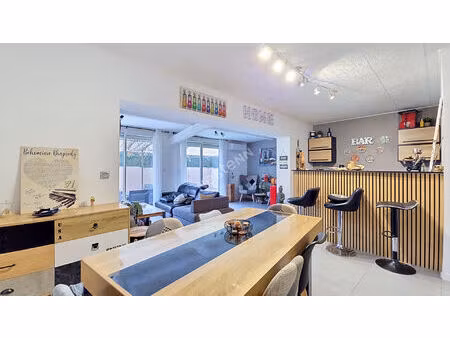 maison t4 de 80m² avec deux extérieurs et un abris de rangement